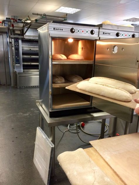 Baker Better Bread: Baking in the Rofco - Severn Bites Small Bakery Kitchen, Bakery Shop Interior, Target Food, Paris Bistro, Bakery Shop Design, Small Bakery, Bakery Kitchen, Bread Oven, Stainless Steel Oven