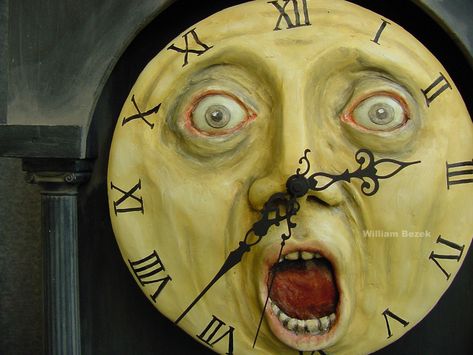 Repurpose Clocks Diy Projects, Arte Peculiar, Clock Faces, Man In The Moon, Pendulum Clock, Time Will Tell, Odd Stuff, Tic Toc, Clock Art