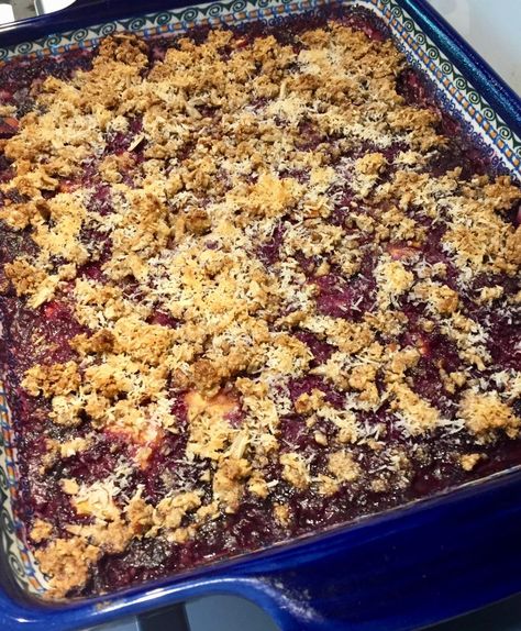 Blueberry Peach Quinoa Bake, Quinoa Bake, Blueberry Crisp, Baked Peach, Healthier Desserts, Shredded Coconut, Almond Recipes, Grain Free, Casserole Dishes