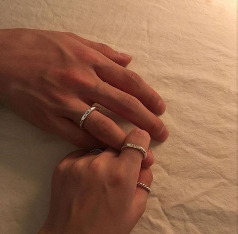 Wedding Ring Styles, Couple Jewelry, Matching Jewelry, Matching Rings, Love Languages, Couple Rings, You Are Perfect, Couple Aesthetic, Hopeless Romantic