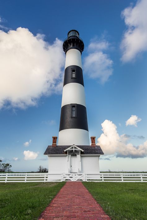 Lighthouse Images, Bodie Island Lighthouse, Lighthouses Photography, Water Towers, Social Media Advertising Design, Beautiful Lighthouse, Photography Artwork, Beacon Of Light, Gps Coordinates