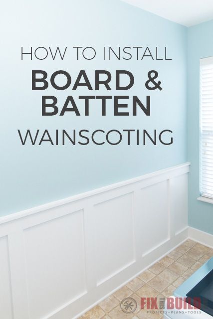 Board And Batten With Wainscotting, Beach House Wainscoting Ideas, Board And Batten Ceiling Diy, Wainscoting Color Schemes, Board And Batten Wainscoting, Wainscoting Diy, Craftsman Wainscoting, Wainscoting Staircase, Black Wainscoting