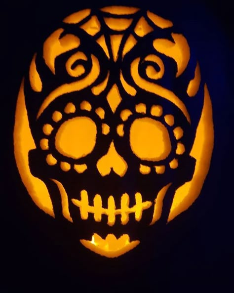 11 Creative Pumpkin Carving Ideas For Halloween 2018 That Are *Not* Your Classic Jack-O'-Lantern Creative Pumpkin Carving Ideas, Sugar Skull Pumpkin, Halloween Pumpkin Carving Stencils, Pumkin Carving, Pumpkin Carving Contest, Creative Pumpkin Carving, Amazing Pumpkin Carving, Easy Pumpkin Carving, Scary Pumpkin Carving