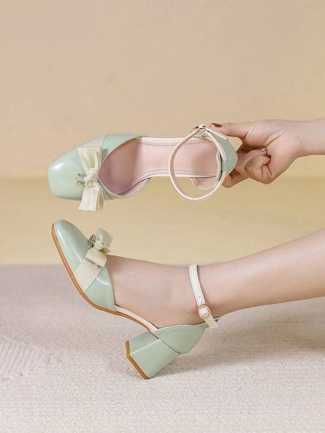 50s Shoes, Green Contrast Color, Mint Heels, Green High Heels, Summer Pumps, Feminine Shoes, Fashion Shoes Heels, Green Heels, Bow Decor