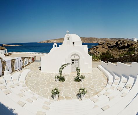 Mykonos Wedding Venues, Greece Wedding Venues, Western Weddings, Grecian Wedding, Mykonos Wedding, Wedding Blessing, White Chapel, Honeymoon Resorts, Villa Wedding