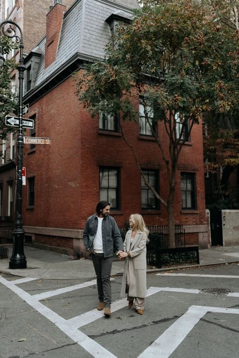 Downtown Photoshoot, Boston Engagement Photos, Engagement Photos Nyc, Nyc Streets, Casual Engagement Photos, Photography Moodboard, Styled Engagement Shoot, Nyc Photoshoot, Fall City