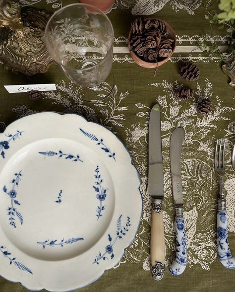 All posts • Instagram Carley Page, French Table Setting, Office Showroom, Dinner Party Table Settings, Cottage Table, Traditional Dining Rooms, Etched Glassware, Dining Ware, Iron Coffee Table