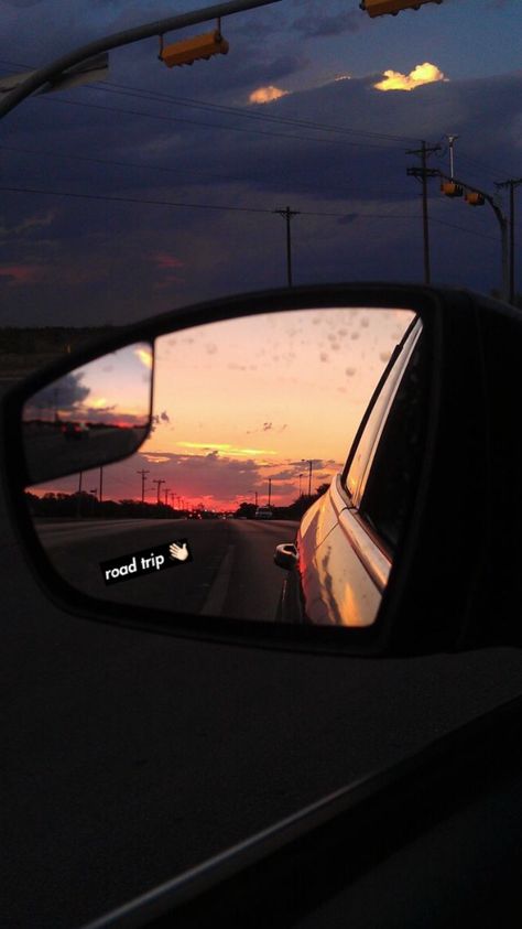 Rearview Mirror Aesthetic, Snapchat Images, Abilene Texas, Autumn Instagram, Camera Art, Colby Brock, Shadow Photos, Story Ideas Pictures, Mirror Pics