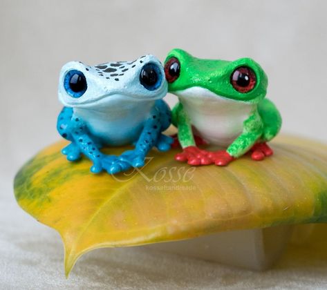 Polymer Clay Reptiles, Polymer Clay Frogs, Diy Clay Frog, Polymer Frog, Clay Reptiles, Zen Frog, Pocket Frogs, Clay Frog, Frog Craft