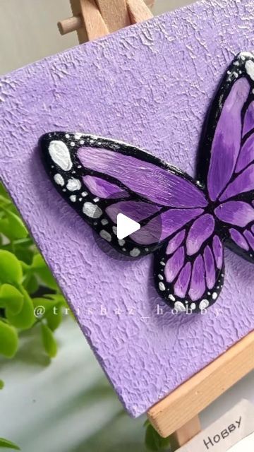 Easy Canvas Art Butterfly, Clay Ideas On Canvas, Clay Crafts Butterfly, Butterfly 3d Painting, Air Dry Clay Art Ideas On Canvas, Clay Art On Canvas Easy, 3d Painting With Clay, 3d Clay Painting, Painting With Clay On Canvas