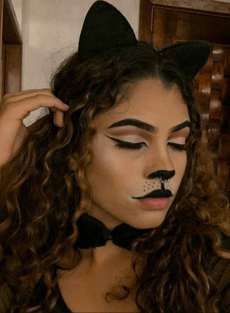 Cat Makeup Halloween Pretty, Cats In Halloween Costumes, Cat Costume Makeup, Black Cat Makeup, Coraline Makeup, Black Cat Halloween Costume, Cute Cat Costumes, Dog Makeup, Cat Halloween Makeup