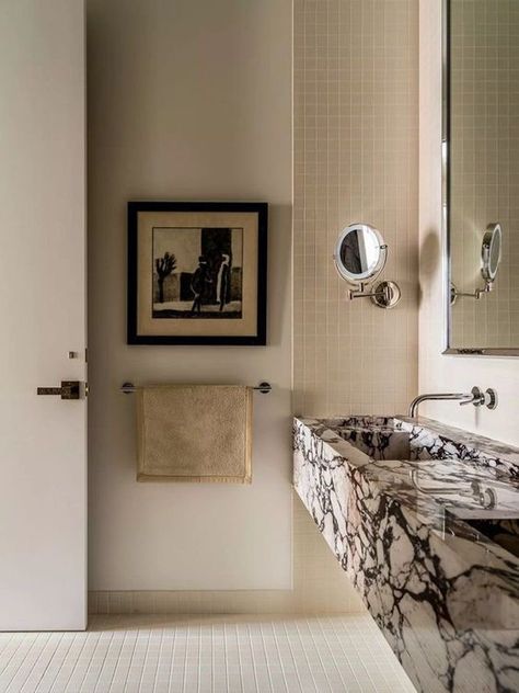 Calacatta Viola, Interior Boho, Guest Bathrooms, Marble Bathroom, House Bathroom, Guest Bathroom, Interior Inspo, Bathroom Inspiration, 인테리어 디자인