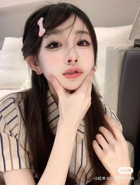 makeup,douyin,cute,aes,01,cutecore,korean,tips,icon,stargirl #makeup #makeuptutorial #doyeon Doyeon Makeup, Stargirl Makeup, Tips Icon, Makeup Douyin, Korean Tips, Makeup Looks Tutorial, Makeup Tutorial, Makeup Looks, Collage