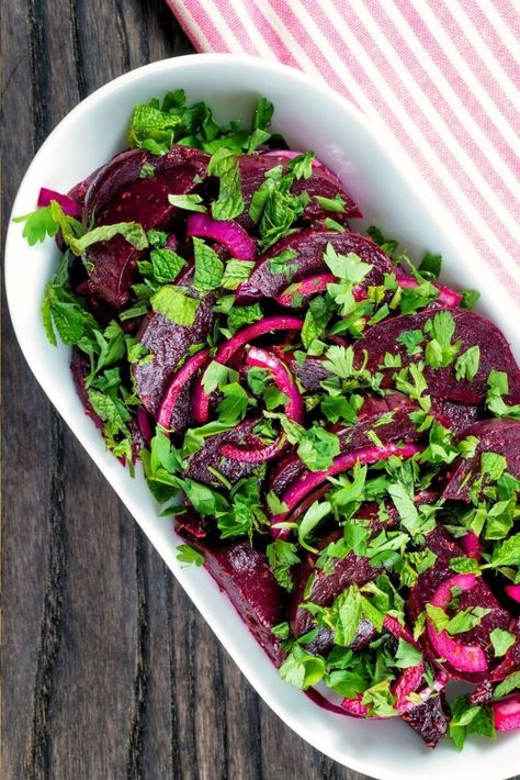 Beet Salad Recipe, Moroccan Salad, Cooking Beets, Moroccan Recipes, Beet Salad Recipes, Pecan Salad, Fresh Salad Recipes, Beet Recipes, Candida Diet