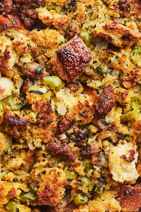 Sausage Stuffing Recipe Thanksgiving, Cornbread Stuffing Recipes, Sausage Stuffing Recipe, Dressing Recipes Thanksgiving, Fancy Foods, Veggie Recipe, Thanksgiving Foods, Cornbread Stuffing, Homemade Stuffing