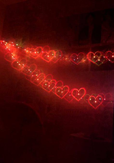 Red Heart Glasses Aesthetic, Red Hearts Aesthetic, Villain Energy, Red Heart Aesthetic, Character Bedroom, Heart Core, Heart String Lights, Neon Heart Light, Dark Red Roses