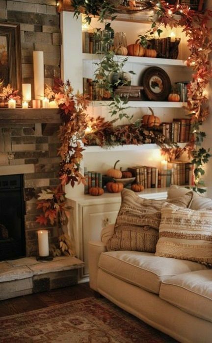 Fall Ceiling Decorations, Fall Athestic, Fall 2024 Decor Trends, Fall Mantle Decor Ideas, Fall Apple Decor, Fall Cottage Decor, Moody Fall Decor, Cottage Fall Decor, Autumn Entryway