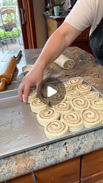 Rachel Ballinger on Instagram: "Cinnamon Rolls! Another classic recipe that will forever remind me of my mom. I remember watching her make dozens and dozens of these sweet rolls. Now it’s my turn. 😊♥️  Mamaw’s Delicious Cinnamon Rolls  Mix and heat: 1 cup milk 3 tablespoons sugar 2 teaspoons salt 4 tablespoons olive oil Heat till skin forms on milk or just before it boils. Then cool till lukewarm.   Mix together in large bowl: 1 cup lukewarm water 1 tablespoon sugar  1 tablespoon yeast   Add the lukewarm milk mixture to the bowl with water and yeast. Add an egg and about 6 cups of flour. Mix and knead to make a soft, elastic dough. Cover and let rise till double about an hour.  Punch down dough and grease bottom and sides of bowl. Cover and let rise again till double, about an hour.  Roll Big Batch Cinnamon Rolls Homemade, Baked Cinnamon Rolls, How To Roll Cinnamon Rolls, Large Batch Cinnamon Rolls Homemade, Quick And Easy Cinnamon Rolls, Milk Brioche Rolls Recipe, Cinnamon Rolls Homemade Videos, Condensed Milk Cinnamon Rolls, The Best Cinnamon Rolls Ever