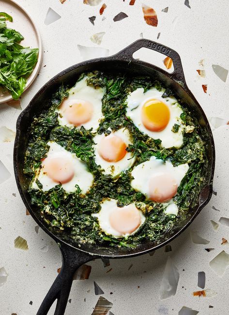 This Green Shakshuka Is the Most Satisfying Way to Eat Two Pounds of Greens | Bon Appétit Goop Recipes, Green Shakshuka, Shakshuka Recipes, Impressive Recipes, Breakfast For Dinner, Leeks, Food Design, Brunch Recipes, Meal Time