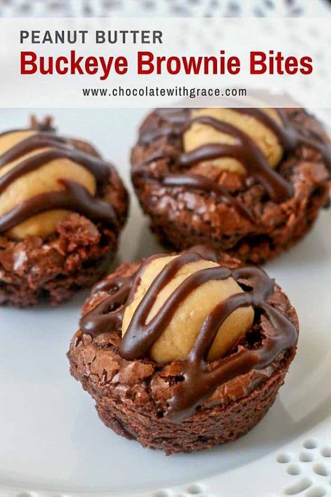 Buckeye Brownies, Peanut Butter Buckeyes, Brownie Bites Recipe, Cookie Cups Recipe, Cookie Dough Cake, Easy Candy Recipes, Easy Candy, Butter Balls, Candy Recipe