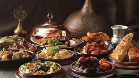 A great variety of mouth watering dishes in Turkish cuisine which is mostly the heritage of Ottoman cuisine. Turkey Culture, Kitchen Skills, Spicy Dishes, Turkish Culture, Arabic Food, Turkish Recipes, Food Culture, Iftar, Learn To Cook