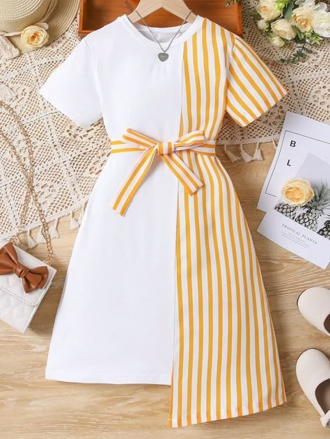 Stretch Fabric Dress Designs, Kids Styles Dress, Short Sleeves Designs For Dresses, Short Dresses Casual Classy, Dress Styles For Kids, Stripe Dress Outfit, Dresses Trendy Casual, Girls Dress Design