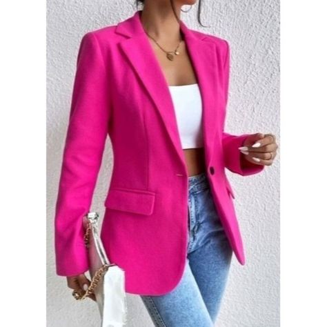 Hot Pink Overcoat Cottagecore Vacation, Sahm Fashion, Lingerie Christmas, Bohemian Skirts, Shabby Chic Party, Travel Christmas, Party Trends, Winter Fur Coats, Sequin Formal Dress