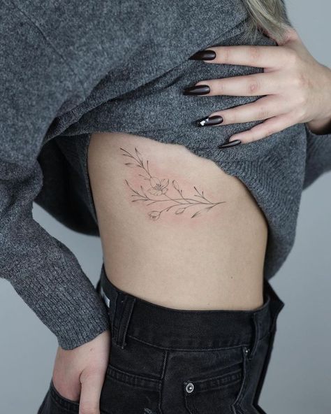 Rib Tattoos Body Complimenting Tattoos, Rib Leaf Tattoo, Side Body Tattoos For Women Ribs Flower, Flower Tattoos On Rib Cage, Wildflower Tattoo Ribcage, Torso Tattoos For Women Rib Cage, Flower Tattoos Rib Cage, Symmetrical Rib Tattoos, Rib Tattoos For Women Side Tat