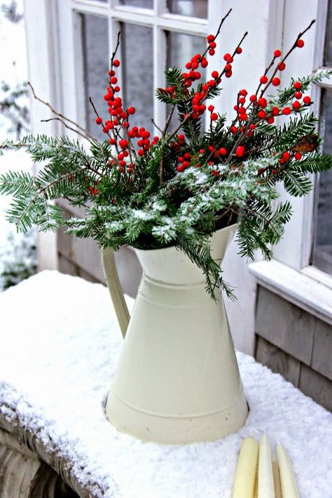 Just use Ilex, and it becomes Christmas really soon                                                                                                                                                     More Christmas Garden Decorations, Christmas Flower Arrangements, White Pitcher, Christmas Yard Decorations, Cottage Christmas, Christmas Yard, White Vase, Christmas Arrangements, Christmas Garden