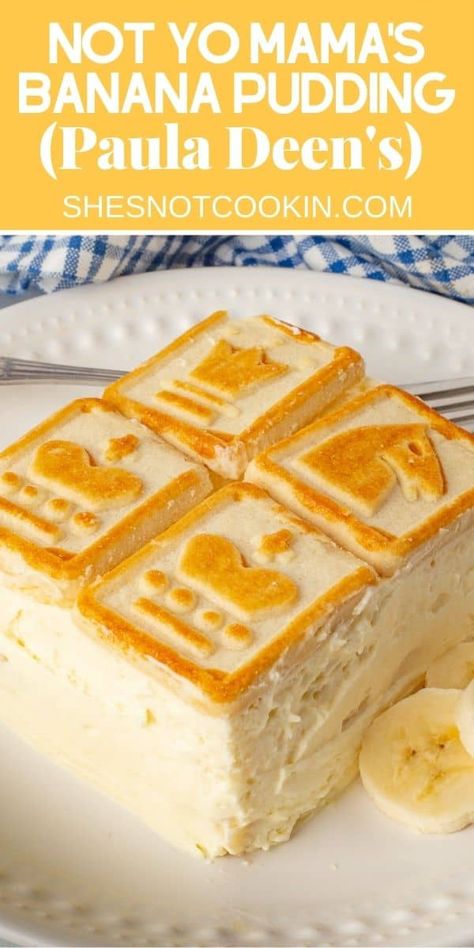 Indulge in the decadent and crowd-pleasing Not Yo Mama's Banana Pudding by Paula Deen, featuring layers of creamy pudding, fresh bananas, and Chessmen cookies - a perfect balance of sweet and creamy goodness! Chessman Banana Pudding, Banana Pudding Paula Deen, Pan Desserts, Chessmen Cookies, Banana Pudding Desserts, Easy Banana Pudding, Banana Pudding Recipe, Banana Dessert Recipes, Best Banana Pudding