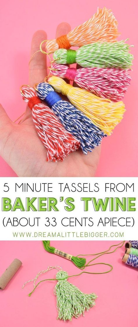 Make tassels from bakers twine for cheap Twine Diy, Twine Crafts, Room Decor Crafts, Tassel Crafts, Home Decor Diy Crafts, Diy Crafts For Teens, Diy Crafts For Adults, Diy Tassel, Bakers Twine