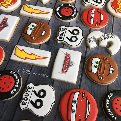 “Float like a Cadillac, sting like a Beemer.” - Lightning McQueen ⚡️♥️ “Cars” inspired cookies for a 3rd birthday party yesterday! ⚡️ #cakemeaway #cakemeawayfresno #carstheme #carsinspired #lightningmcqueen #towmater #lightningmcqueencookies #carscookies #customcookies #cookieart #royalicing #royalicingcookies #cookiestyle #cookiedecorating #cookiesofinstagram #instacookies #instasweets #bakedwithlove #birthdaycookies #3rdbirthday #kachow Low Carb Fast Food, Disney Cars Theme, Car Birthday Party Invitations, Car Cookies, Cars Birthday Party Decorations, Disney Cars Party, Idee Babyshower, Disney Cars Birthday, Cars Birthday Party Disney