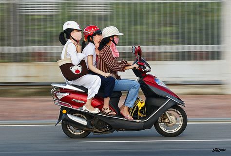 3 girls on a scooter, Da Nang, Vietnam Vietnam Motorcycle, Honda Scooter, Vietnam Motorbike, Panning Shot, Honda Scooters, Danang Vietnam, Da Nang Vietnam, Vietnamese Coffee, Pizza Box