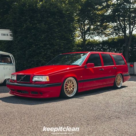 Volvo Wagon, Wagon Cars, Car Sit, Volvo 850, Porsche 993, Volvo Cars, Tuner Cars, Air Suspension, Custom Wheels