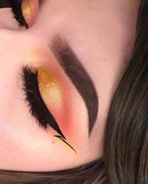 Pikachu Makeup, Artsy Makeup, Cake Face, Ethereal Makeup, Brow Makeup, 8k Followers, Dec 8, Makeup Forever, Makeup Geek