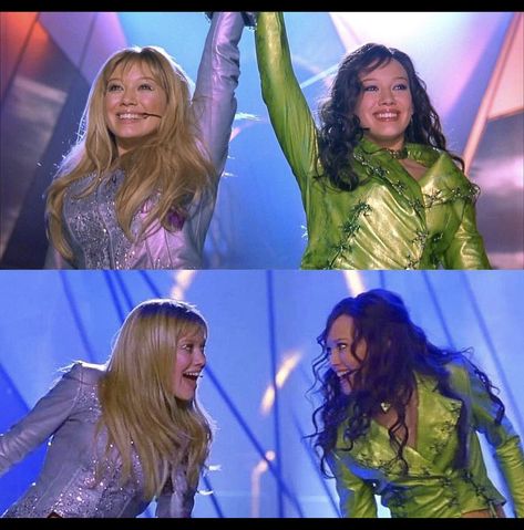 Lizzy Mcguire Rome, Lizzy And Isabella Costume, The Lizzie Mcguire Movie Outfits, Lizzie Mcguire Isabella Costume, Lizzie Mcguire And Paolo Costume, Hilary Duff Costume, Lizzy Mcguire Halloween Costumes, Lizzie Mcguire Movie Aesthetic, Lizzie Mcguire Halloween Costume