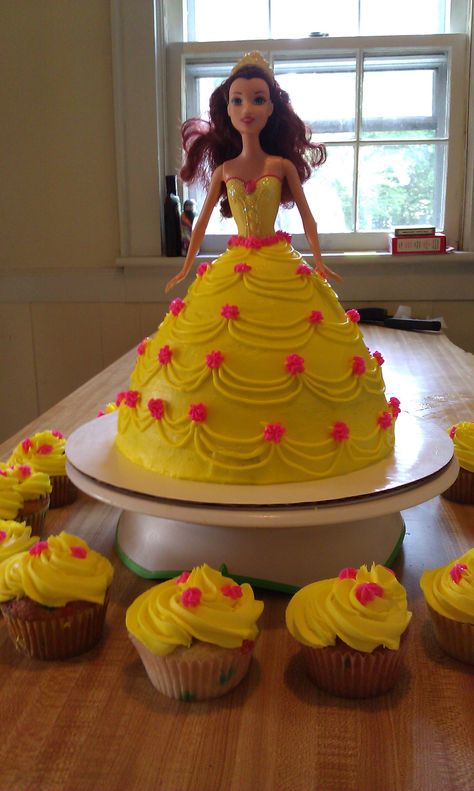 Belle Barbie Cake, 5 Cupcake Cake, Belle Birthday Cake, Princess Belle Cake, Bed Cake, Disney Princess Birthday Cakes, Belle Cake, Belle Birthday, Bolo Barbie