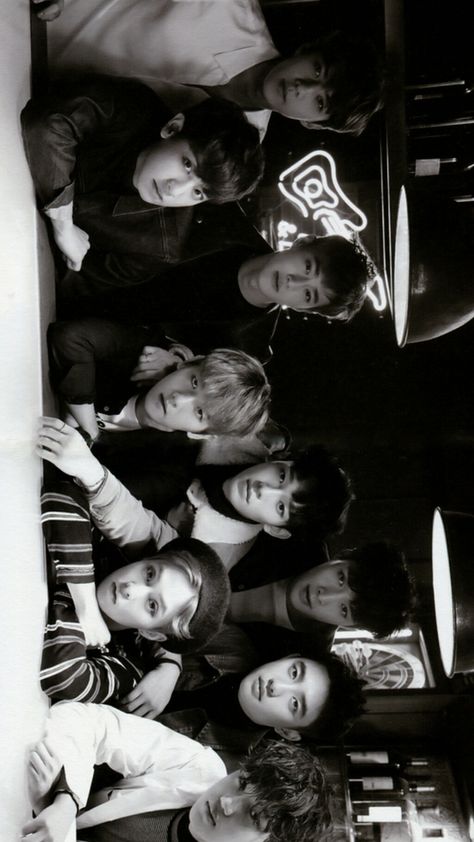 Exo Group Photo Ot9 Cute, Exo Background Wallpapers, Exo Group Photo, Exo Ot9, Exo For Life, Exo Group, Exo Background, Exo Concert, Exo Lockscreen