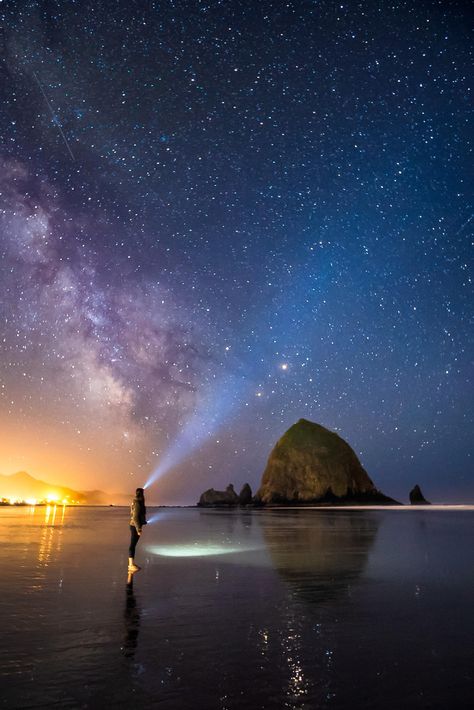 Rachel Jones, Astro Photography, Cannon Beach Oregon, Night Sky Photography, Star Photography, Landscape Photography Tips, Cannon Beach, Destination Voyage, The Night Sky