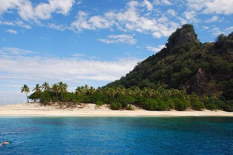 Uninhabited Islands | 10 Uninhabited Islands around the World | Touropia Desert Places, Deserted Island, Uninhabited Island, Fiji Islands, Remote Island, Desert Island, Island Travel, Island Girl, White Sand Beach