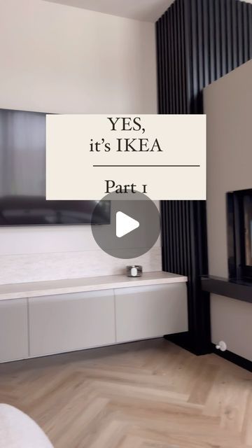 KATRIN • INTERIOR • HAUSBAU on Instagram: "IKEA BESTA HACK | Part 1

❗️Ihr wollt mehr Ikea Hacks? Dann folgt mir! Hier passiert noch Einiges ☺️

Ich wollte euch unser Sideboard an der TV Wand zeigen. Wenn auch noch nicht ganz fertig, aber ein Zwischenstand ist ja auch schon was.

Wie haben wir es gebaut? 
🤎Ikea BESTA Korpus schwarz 
🤎Front HAMMERSMED beige (wir haben die Griffmulden abgeschraubt, die haben uns nicht so gefallen) 
🤎aufgelegt haben wir die Arbeitsplatte aus dem Küchen Bereich von Ikea : SÄLJAN Steinmuster. 🔴Achtung: Wenn ihr selber die Platte zuschneidet, nehmt ein größeres u. Stärkeres Sägeblatt, unsere ist anfangs etwas zerfranst. 

❗️What’s next? 
Wir wollen die ganze Wand mit der Arbeitsplatte verkleiden. Auch unsere Küche soll eine Erweiterung damit bekommen (Barhoc Besta Ikea Living Room, Ikea Besta Living Room Ideas, Besta Ikea Tv, Ikea Bestå Hack, Besta Hack, Ikea Tv, Tv Wand, Ikea Living Room, Ikea Besta