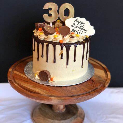 30th Birthday Cake Husband, Dirty 30 Cake For Men, 30 Birthday Ideas For Men Cake, 30th Birthday Ideas For Men Cake, Mens 30th Birthday Cake, 30th Birthday Cake Ideas For Men, Male 30th Birthday Cake, Chocolate Birthday Cake For Men, 30th Birthday Cake For Him