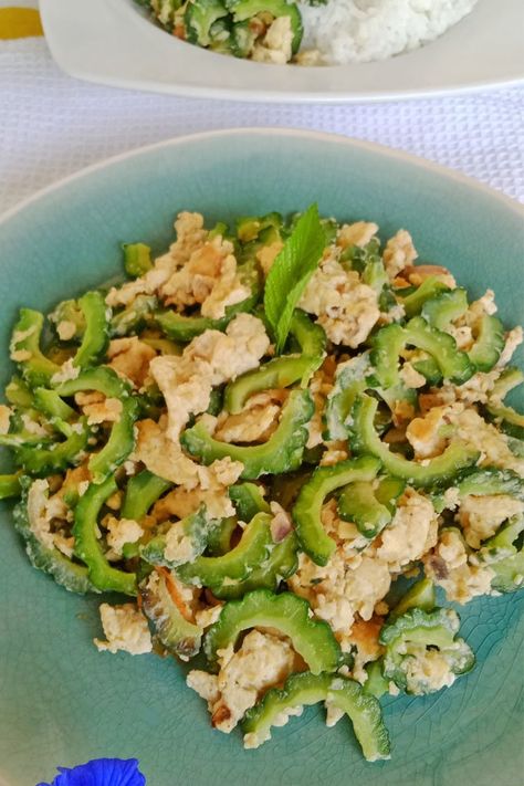 Ginisang Ampalaya with Egg, Bitter Melon with Egg Stir-Fry, Mom Food Blog Filipino Food Vegetables, Ginisang Ampalaya With Egg, Filipino Healthy Food, Healthy Filipino Food, Gulay Recipe Filipino Food, Salted Egg Recipe, Ampalaya Recipe, Ampalaya With Egg, Ginisang Ampalaya