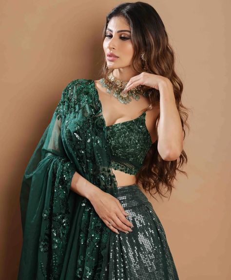 Slay This Wedding Season In These Unique Colors For Bridesmaids! - ShaadiWish Bridesmaid Outfit, Green Lehenga Designs, Dark Green Lehenga, Emerald Green Outfit, Lehenga Pattern, Mouni Roy, Work Lehenga, Green Tulle, Green Lehenga