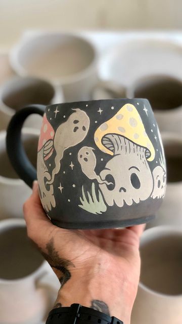 Halloween Cup Painting Ideas, Pottery Painting Halloween Ideas, Ceramic Ghost Painting Ideas, Gothic Pottery Painting, Pottery Painting Ideas Goth, Halloween Ceramic Painting, Witchy Pottery Painting, Halloween Pottery Ideas Painted, Spooky Pottery Painting