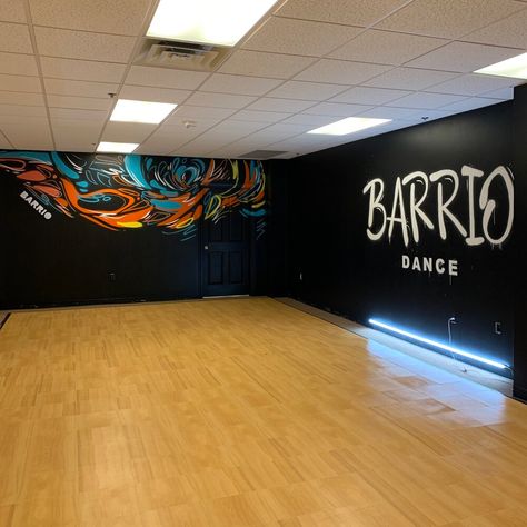 Dance Studio Design Ideas, Dance Fitness Studio Design, Dance Class Interior, Dance Class Decoration Ideas, Dance Mural, Dance Room Ideas, Dance Studio Lobby Ideas, Dance Studio Lobby Design, Dance Studio Ideas