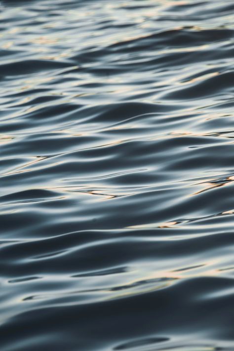 Water Images, Waves Photography, Water Ripples, Close Up Photography, Ocean Wallpaper, Water Reflections, Water Photography, Water Art, Yacht Design