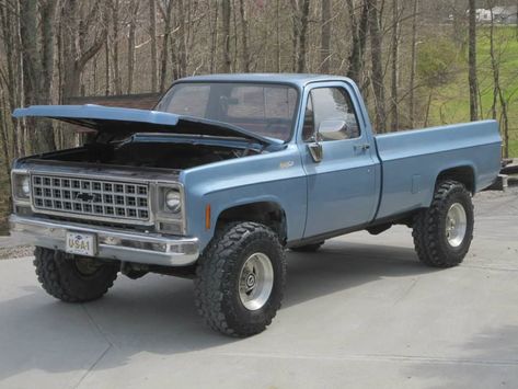 Lifted Chevy, Lifted Chevy Trucks, Square Body Chevy, 87 Chevy Truck, Computer Networking, Duramax Diesel, Chevy Pickup Trucks, Old Pickup, Truck Yeah