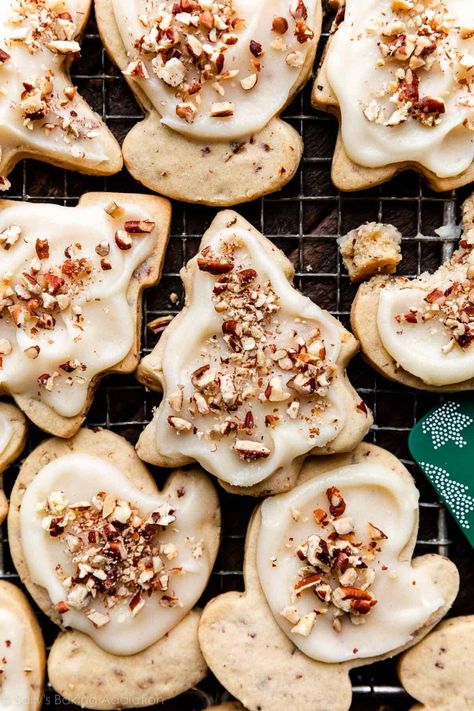 Cookie Trailer, Pecan Sugar Cookies, Cookies With Brown Butter, Brown Butter Icing, Sally's Baking, Butter Icing, Cutout Sugar Cookies, Winter Desserts, Sugar Cookie Dough