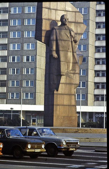 East Berlin - February 1982 - Leninplatz by LimitedExpress, via Flickr Berlin Photos, Warsaw Pact, West Berlin, East Berlin, German History, Berlin Wall, East Germany, Soviet Union, Berlin Germany